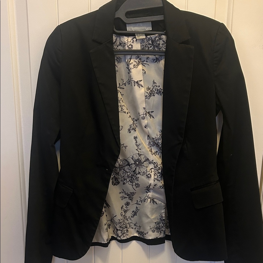 Women's Black Blazer